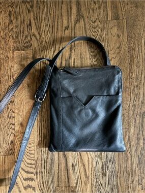 latico Black Leather Crossbody Bag
